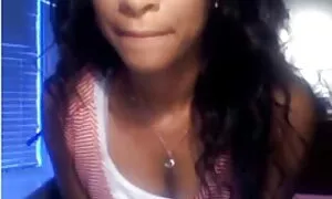 کچێکی جوانی ڕەشپێستی ...